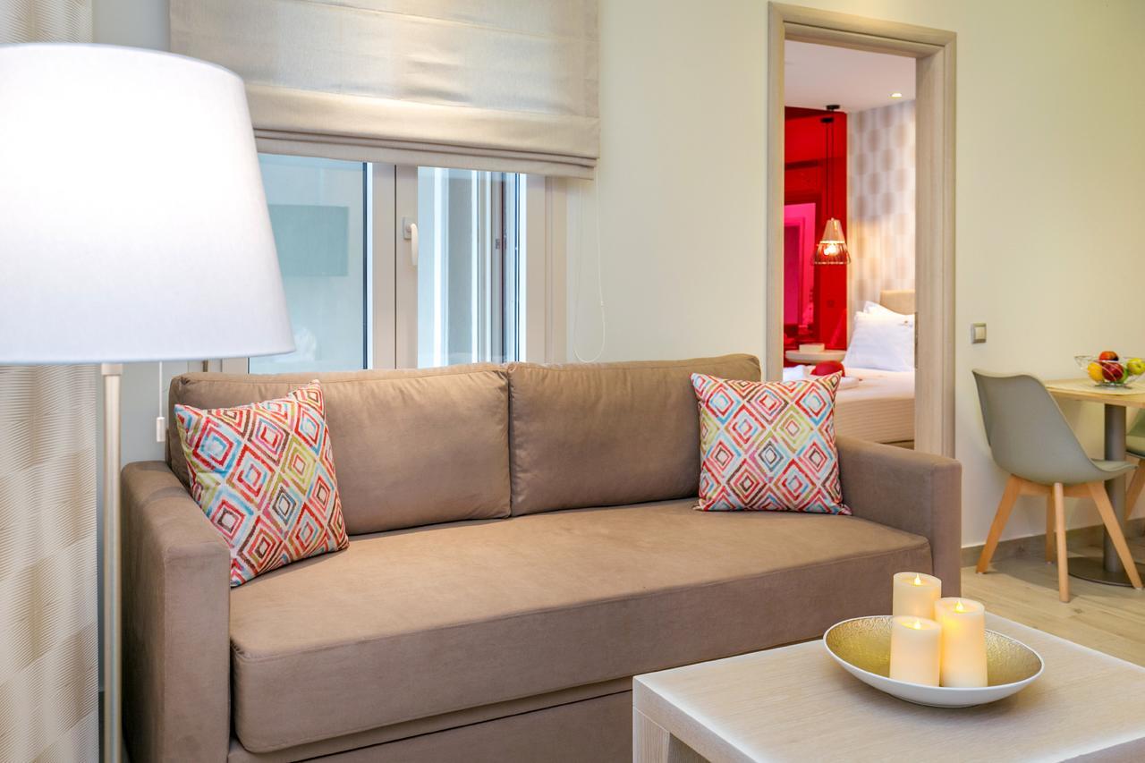 Lobelia Luxury Suites Chrysi Ammoudia Exterior foto