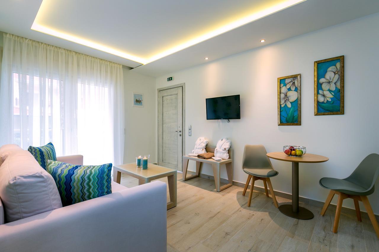 Lobelia Luxury Suites Chrysi Ammoudia Exterior foto